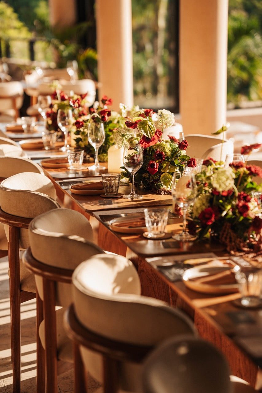 Dining long table floral setting — Azoria, Uluwatu, Bali