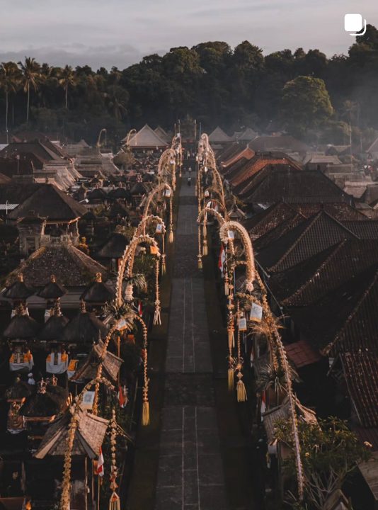 Uluwatu bali village temple aerial — Azoria, Uluwatu, Bali