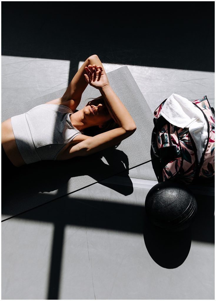 Pilates yoga mat stretch light — Azoria, Uluwatu, Bali